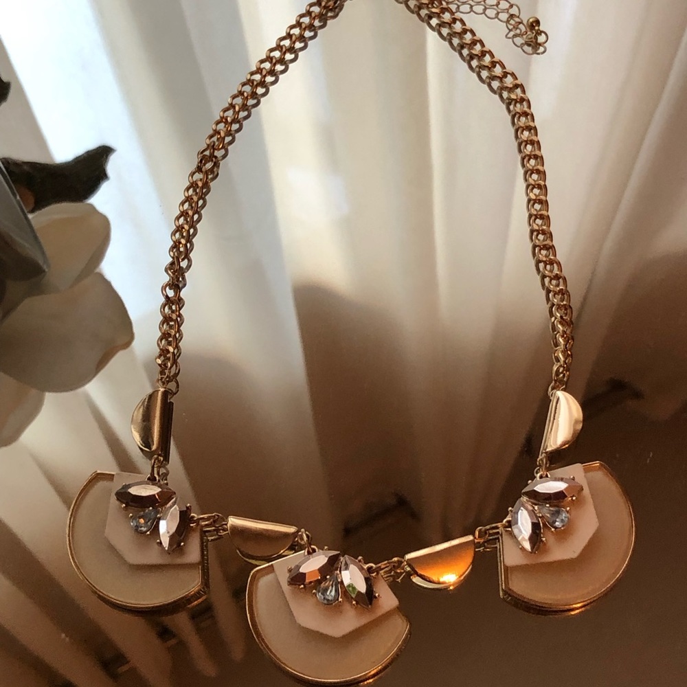 Fashion necklace